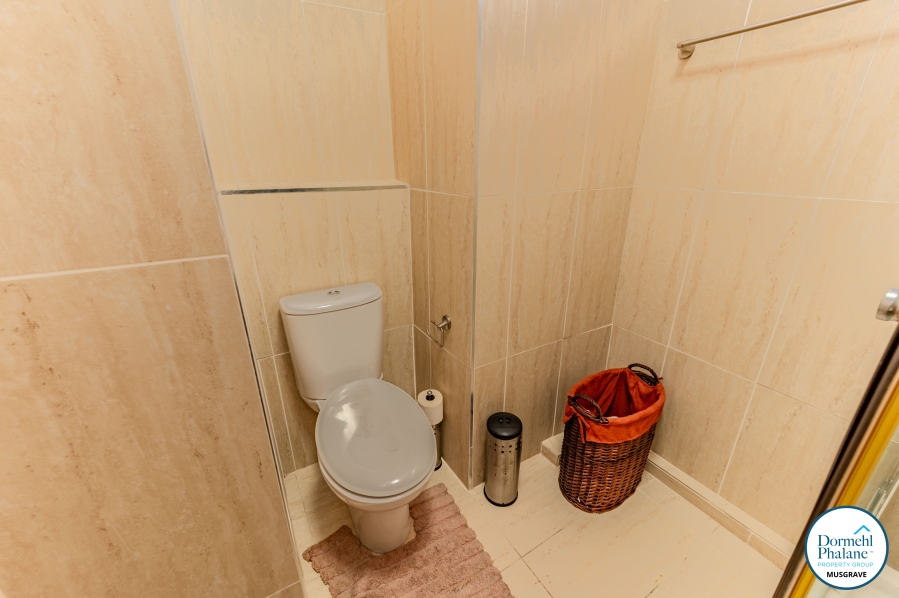 2 Bedroom Property for Sale in Glenwood Western Cape